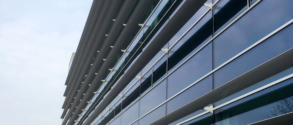 NGK Slider Solar Shading 3